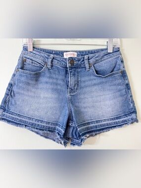 Shyanne Denim Shorts Size 28 Blue Western Boho Frayed Cutoff Mid Rise